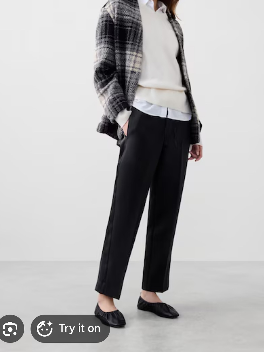 NWT Tapered Ankle Pant with Back Stripe